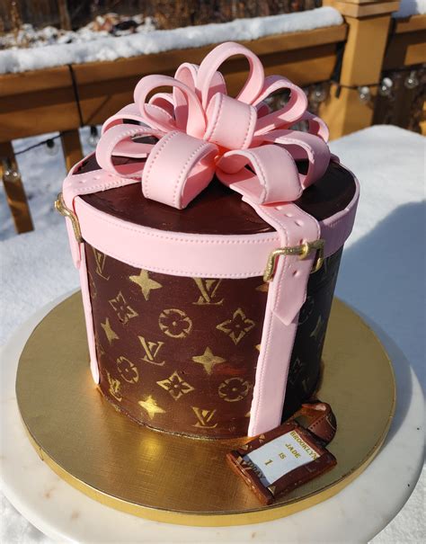 pink Louis Vuitton birthday cake